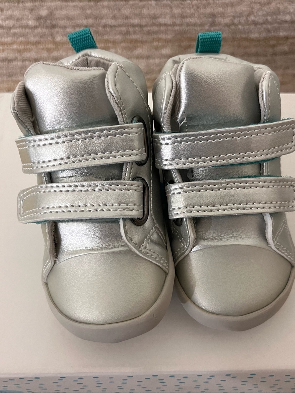 Ten Little Everyday High Top sneakers in metallic silver